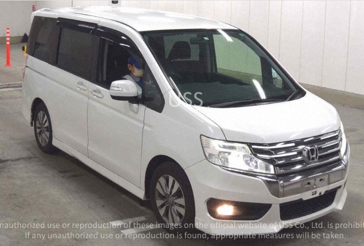 2013 HONDA STEP WAGON